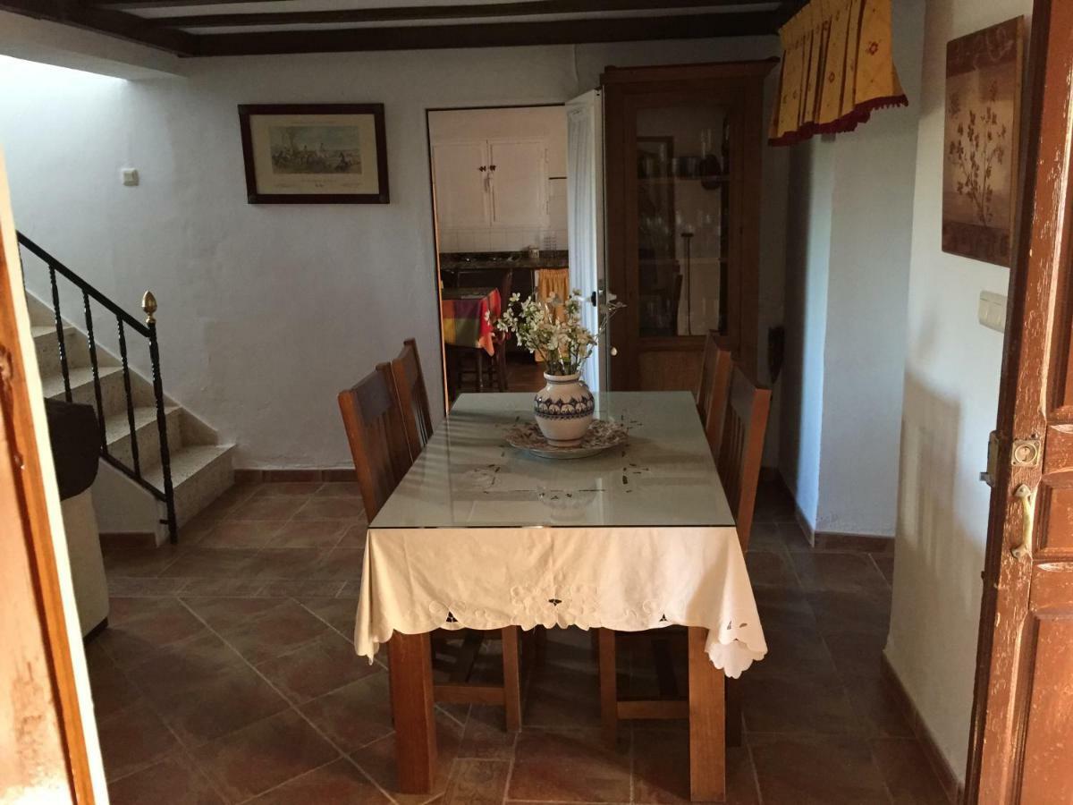 Finca La Rosalia Setenil De Las Bodegas Bagian luar foto